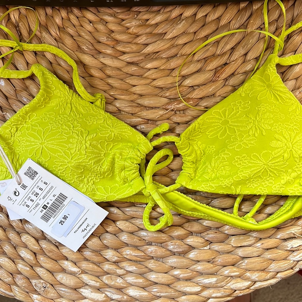 yellow bikini top Pacific Republic NWT Pull&Bear